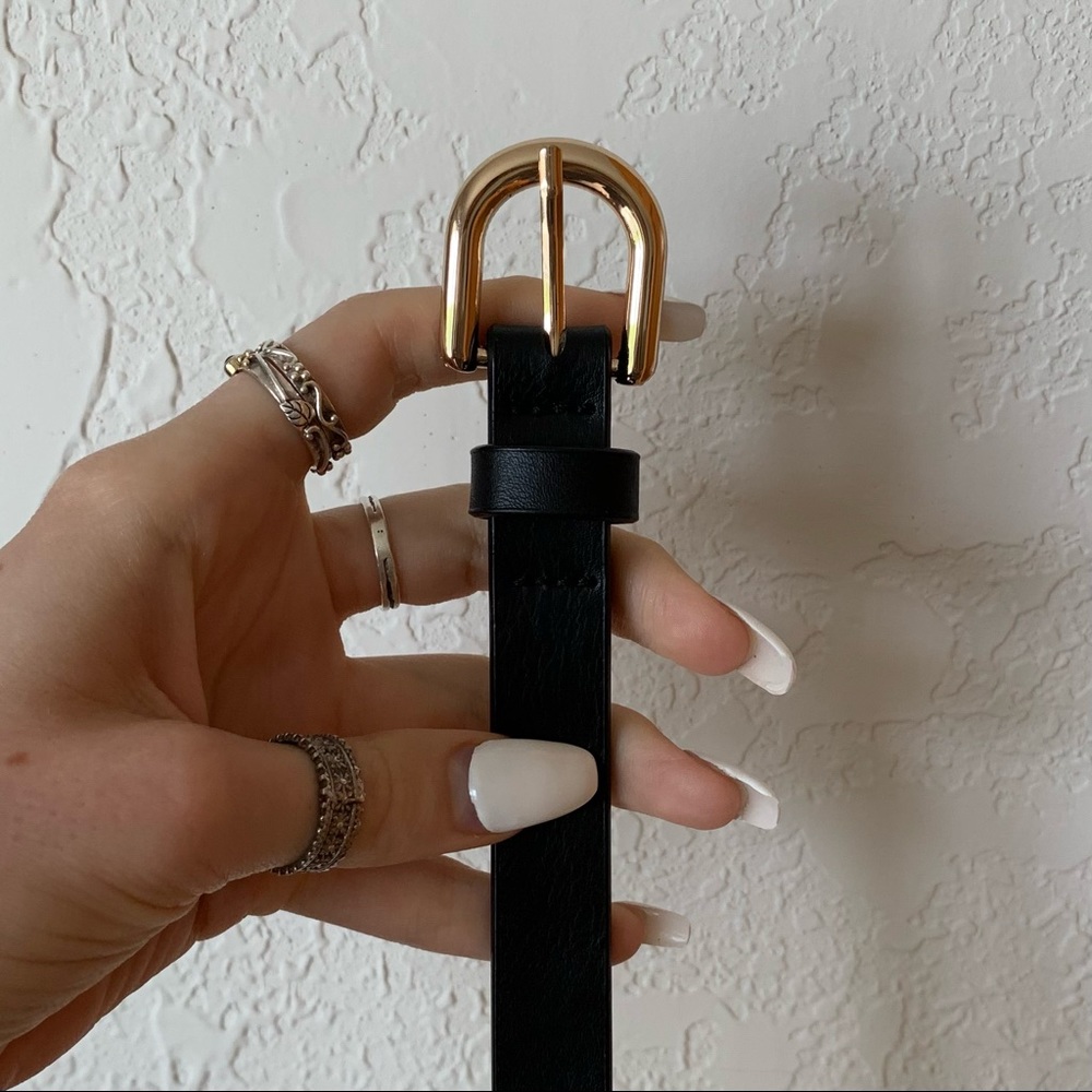 Thin Black Gold Buckle Belt